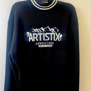 Black and white Crew neck sweater